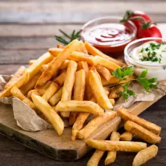 Szybkie i pyszne dodatki do frytek na szybko, które zachwycą smakoszy
