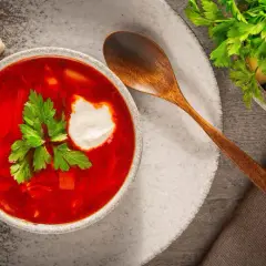 Jakie przyprawy do barszczu czerwonego, aby uzyskać wyjątkowy smak?