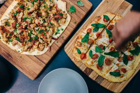Ile osób zje pizzę 30 cm? Sprawdź, czy wystarczy dla Ciebie