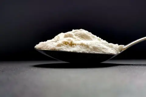 Łyżka do zupy ile ml – poznaj standardową pojemność 15 ml