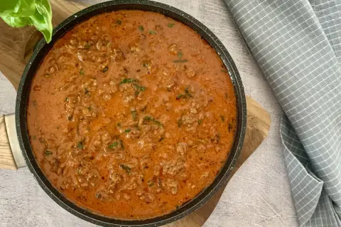 Spaghetti keto: pyszne przepisy na niskowęglowodanowe dania