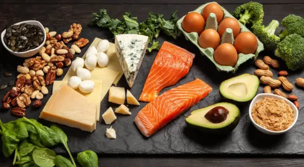 Jakie przekąski na keto? Smaczne pomysły, które ułatwią dietę
