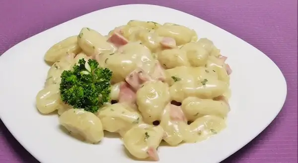 Gnocchi z jakim sosem – najlepsze połączenia smakowe, które zaskoczą