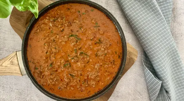 Spaghetti keto: pyszne przepisy na niskowęglowodanowe dania