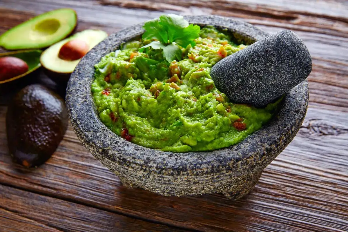 Zdjęcie Jak zapobiec ciemnieniu guacamole - skuteczne sposoby na świeżość