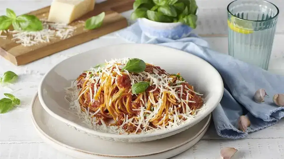 Zdjęcie Szybkie spaghetti bez mięsa – łatwy przepis na pyszne danie w 15 minut