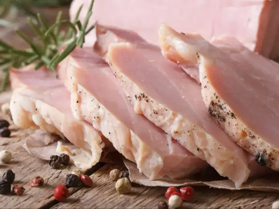 Schab gotowany, który naprawdę wychodzi miękki i soczysty